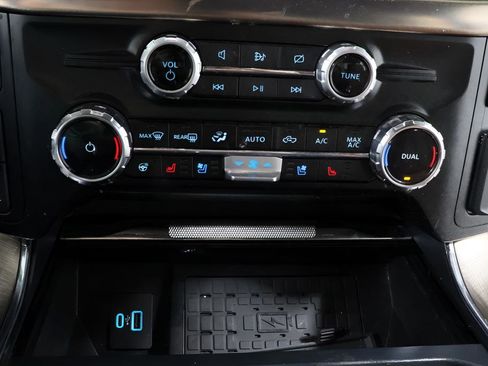 Used 2024 Ford F150 King Ranch image 11