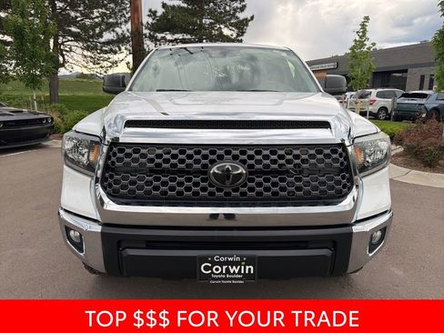 Used 2018 Toyota Tundra SR5 w/ SR5 Upgrade Package AWD/4WD image 2