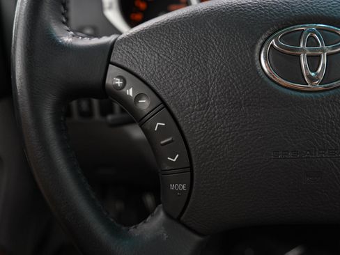 Used 2005 Toyota 4Runner Sport AWD/4WD image 23
