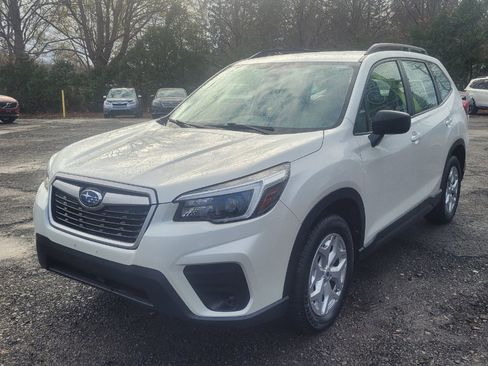 Used 2021 Subaru Forester image 4