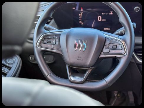 Used 2024 Buick Encore GX Sport Touring FWD image 25