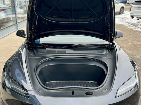 Used 2025 Tesla Model 3 Long Range image 11