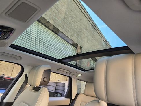 Used 2022 Land Rover Range Rover Sport HSE Silver Edition image 21