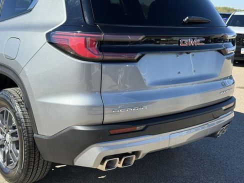 New 2026 GMC Acadia Elevation image 15