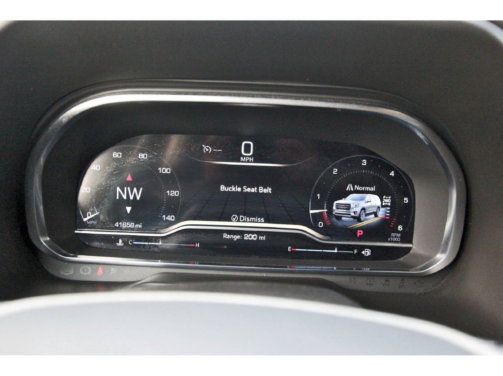 Used 2024 GMC Yukon AT4 w/ AT4 Premium Plus Package AWD/4WD image 20