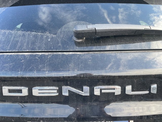 Used 2024 GMC Acadia Denali AWD/4WD image 11