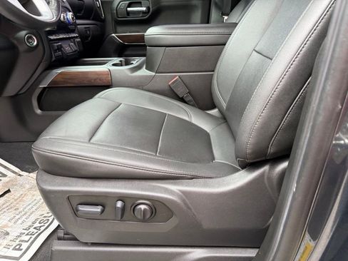 Used 2022 GMC Sierra 1500 SLT w/ SLT Premium Plus Package image 14