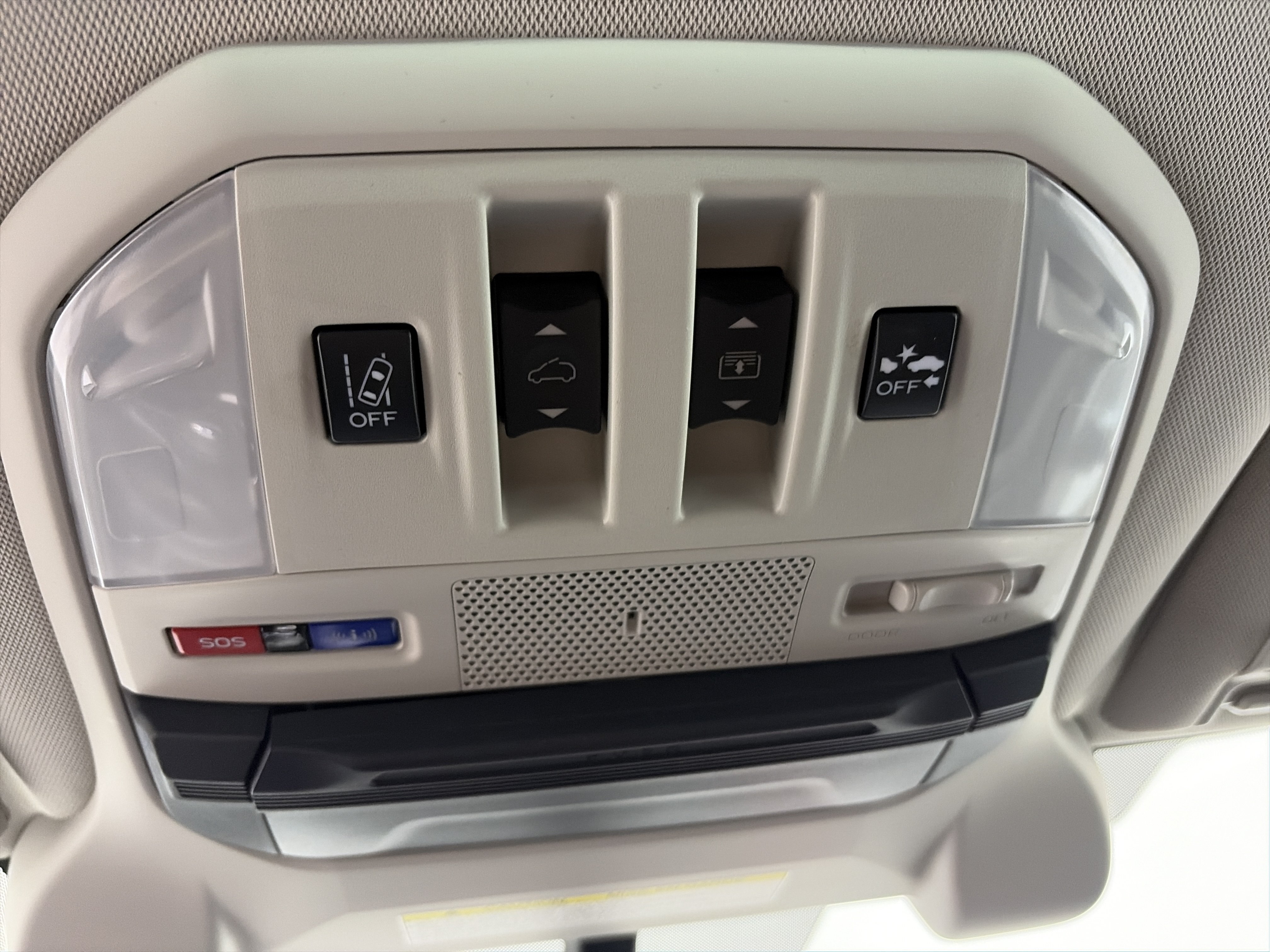 Used 2020 Subaru Ascent Premium w/ Sport Package AWD/4WD image 39