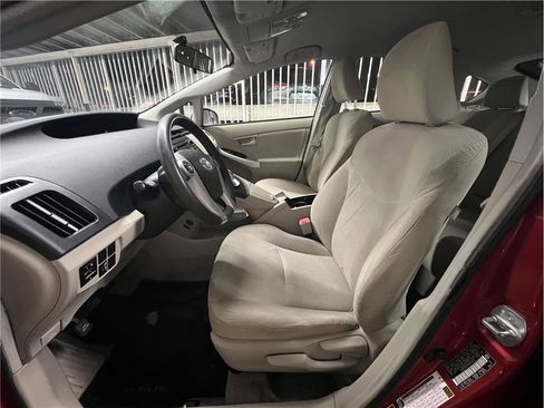 Used 2010 Toyota Prius Two image 12