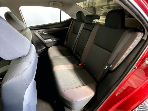 Used 2017 Toyota Corolla LE image 35