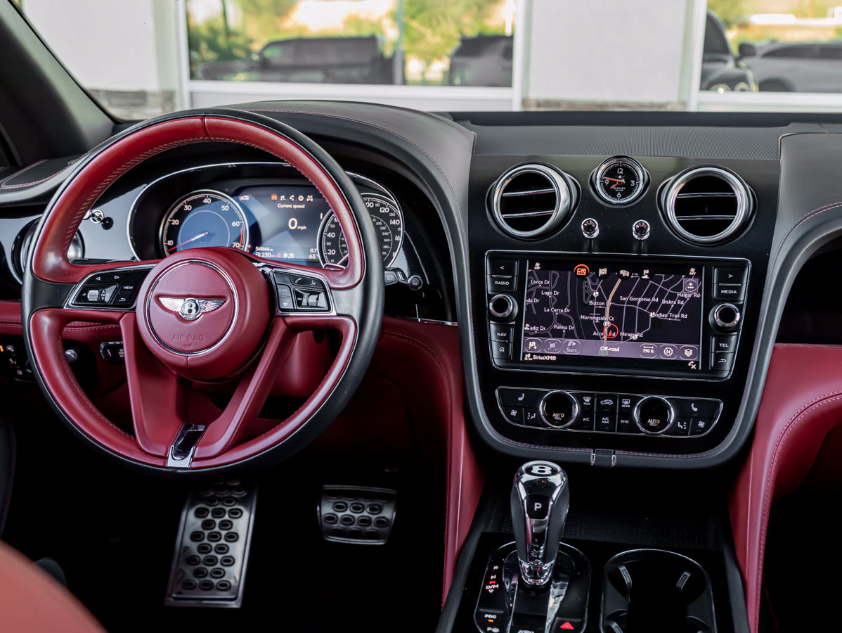 Used 2020 Bentley Bentayga Speed AWD/4WD image 28