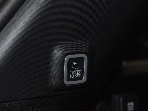 New 2025 Jeep Grand Cherokee Limited w/ Trailer Tow Package image 34