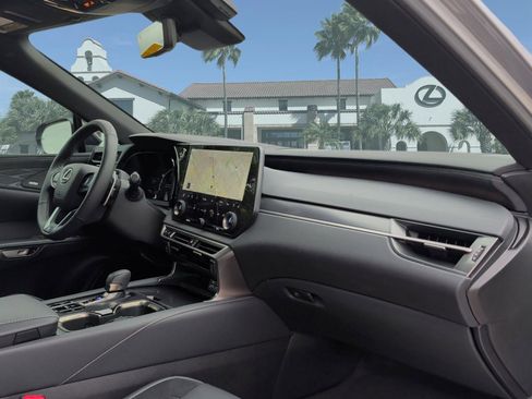Certified 2025 Lexus RX 500h F Sport w/ Convenience Package AWD/4WD image 27