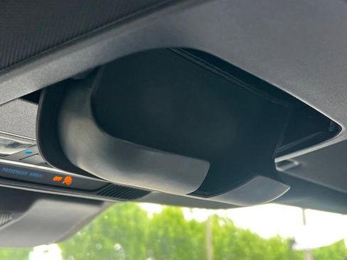 Used 2023 Ford F150 Lariat w/ Equipment Group 502A High AWD/4WD image 38