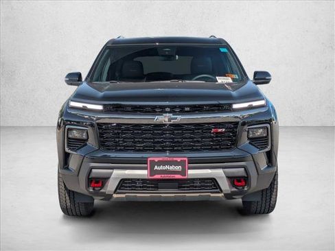 Used 2025 Chevrolet Traverse Z71 w/ Driver Confidence Package image 8