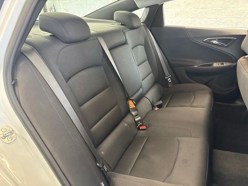 Used 2024 Chevrolet Malibu LT FWD image 42