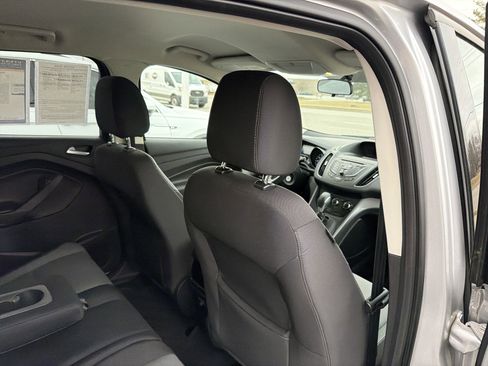 Used 2016 Ford Escape SE image 50