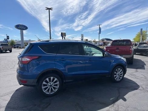 Used 2017 Ford Escape Titanium AWD/4WD image 5
