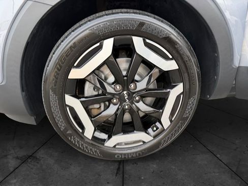 Used 2023 Kia Telluride S image 14