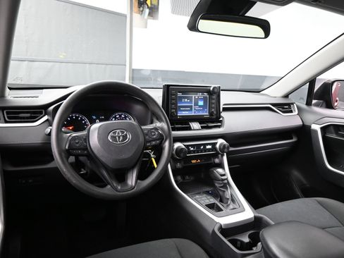 Used 2020 Toyota RAV4 LE w/ All Weather Liner Package image 19