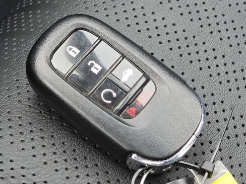 Used 2022 Honda Civic Touring image 40