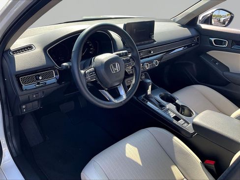 Used 2024 Honda Civic EX-L image 17