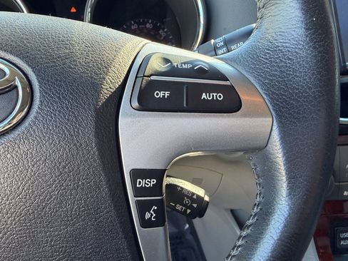Used 2013 Toyota Highlander Limited image 14