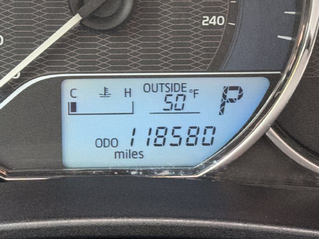 Used 2016 Toyota Corolla LE FWD image 21