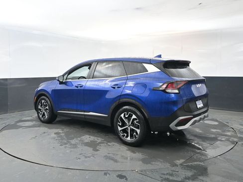 Certified 2023 Kia Sportage EX image 3