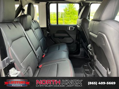New 2026 Jeep Wrangler Unlimited Rubicon AWD/4WD image 22
