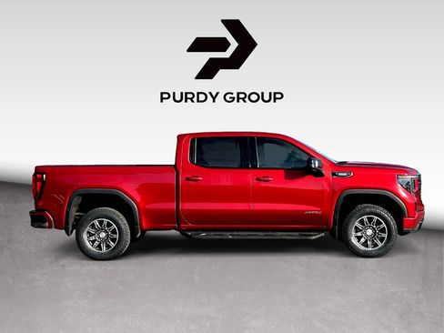 Used 2024 GMC Sierra 1500 AT4 w/ Technology Package AWD/4WD image 8