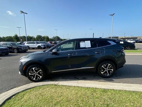 Certified 2024 Kia Sportage EX FWD image 4