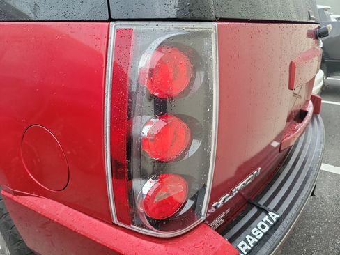 Used 2013 GMC Yukon Denali image 8