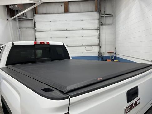 Used 2016 GMC Sierra 1500 SLE w/ SLE Value Package image 34