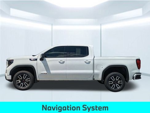 Used 2023 GMC Sierra 1500 AT4 w/ Technology Package image 2