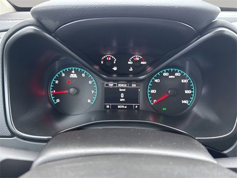 Used 2022 Chevrolet Colorado LT w/ Chrome Appearance Package image 14