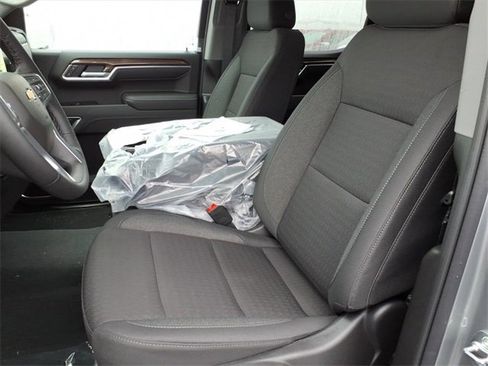 New 2026 Chevrolet Silverado 1500 LT image 6