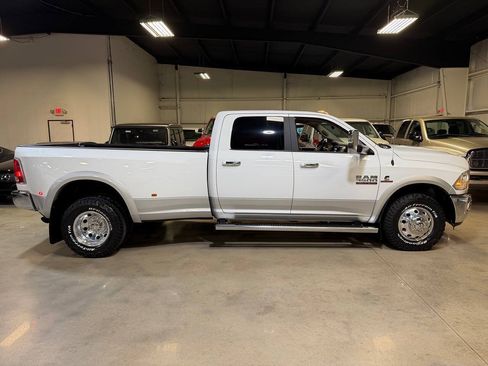 Used 2018 RAM 3500 Laramie RWD image 6