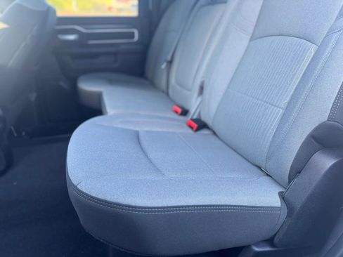 Used 2024 RAM 3500 Big Horn image 21