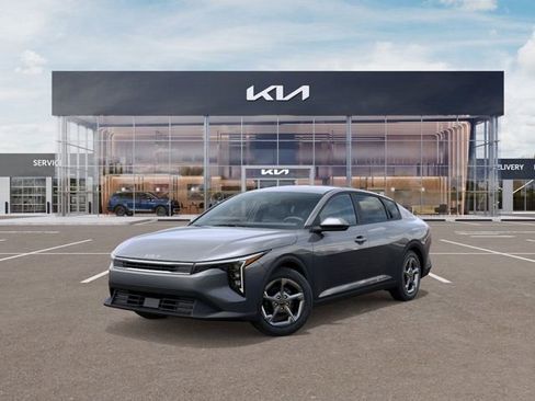 New 2026 Kia K4 FWD image 1