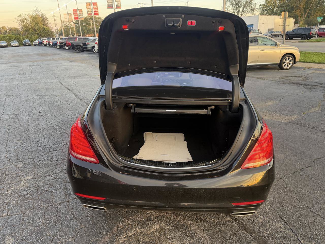 Used 2015 Mercedes-Benz S 550 4MATIC Sedan image 13