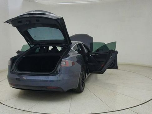 Used 2019 Tesla Model S 100D image 78