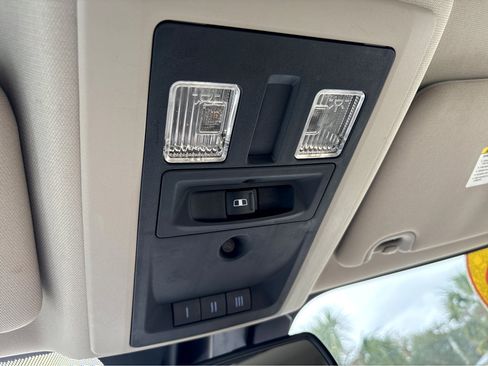 Used 2016 RAM 1500 Laramie w/ Convenience Group image 33