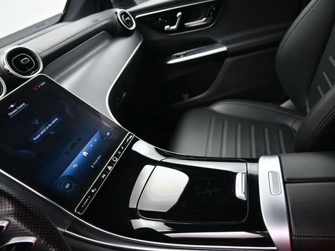 Used 2023 Mercedes-Benz GLC 300 image 15