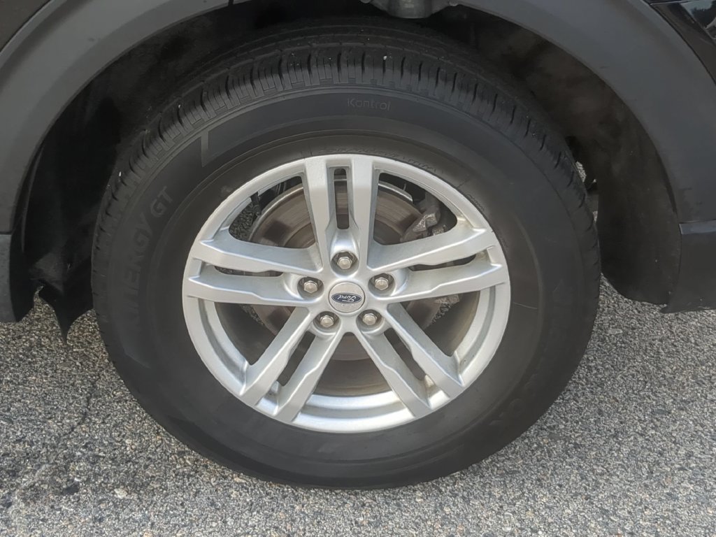 Used 2023 Ford Explorer 4WD image 10