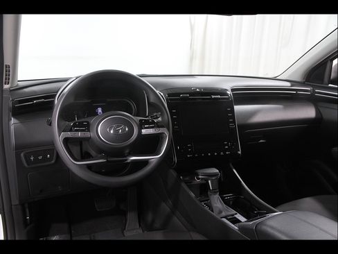 Certified 2024 Hyundai Tucson SEL AWD/4WD image 6