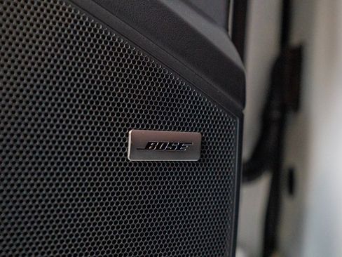 New 2025 Porsche Cayenne Coupe image 21