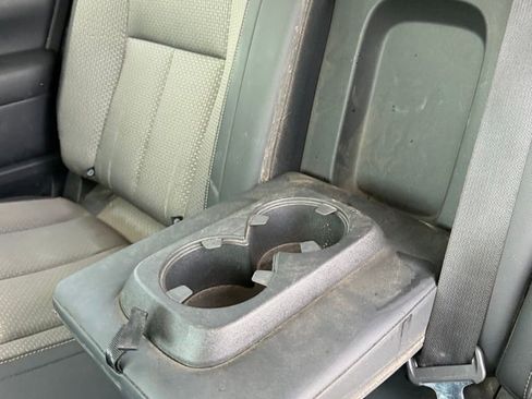 Used 2018 Nissan Titan S RWD image 10