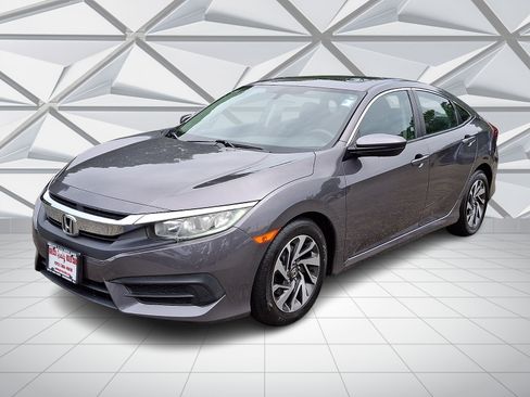 Used 2016 Honda Civic EX image 4