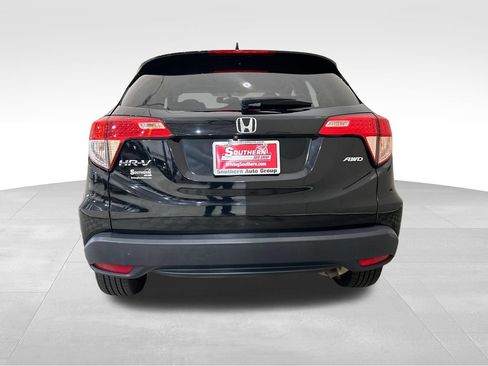 Used 2018 Honda HR-V EX-L image 4
